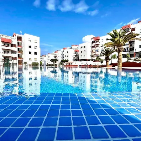 Urb. Palmeras Del Sur Con Piscina * 阿德耶