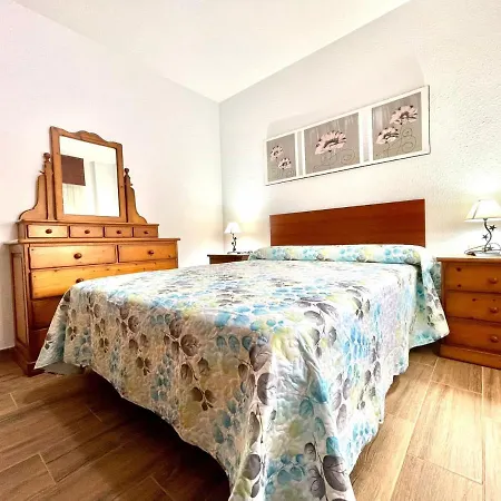 Urb. Palmeras Del Sur Con Piscina Costa Adeje (Tenerife)