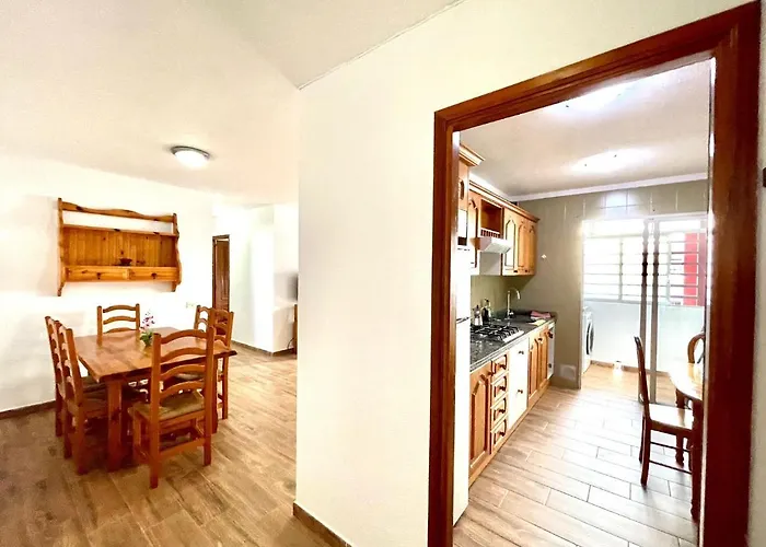 Urb. Palmeras Del Sur Con Piscina *